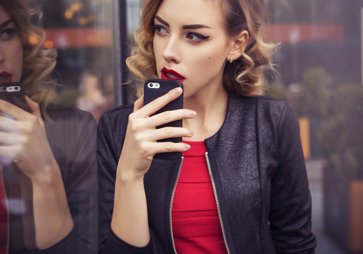 هكذا تبعثين رسالة واتساب لشخص من دون إضافته لـcontacts
