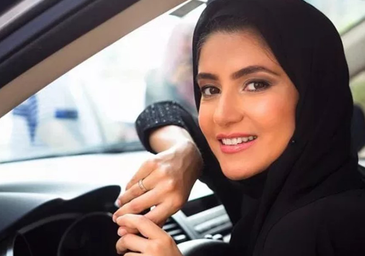كيفية طباعة استمارة السيارة وخطوات تجديدها