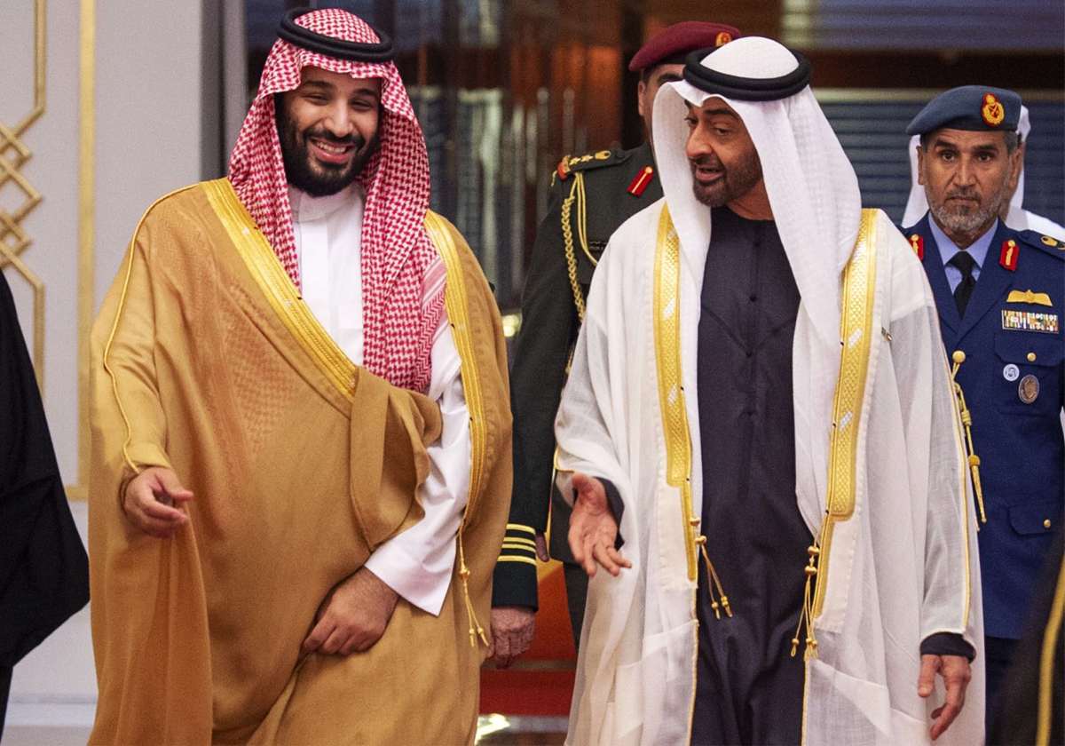 برج خليفة مضاء لولي العهد السعودي!