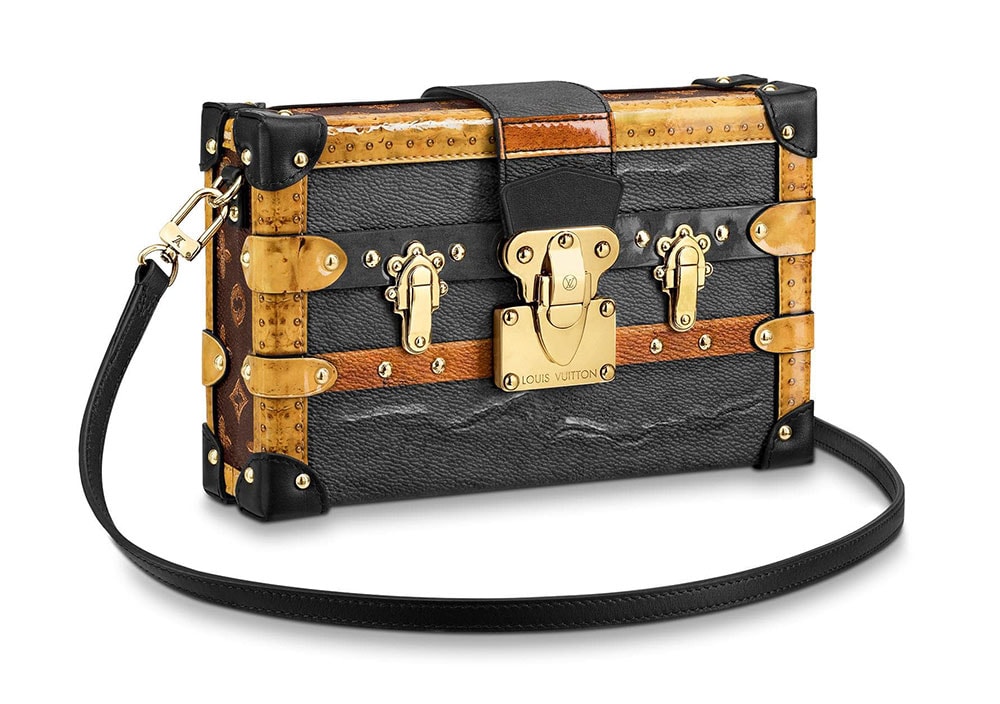حقيبة Petite Malle Trunk من لويس فويتون