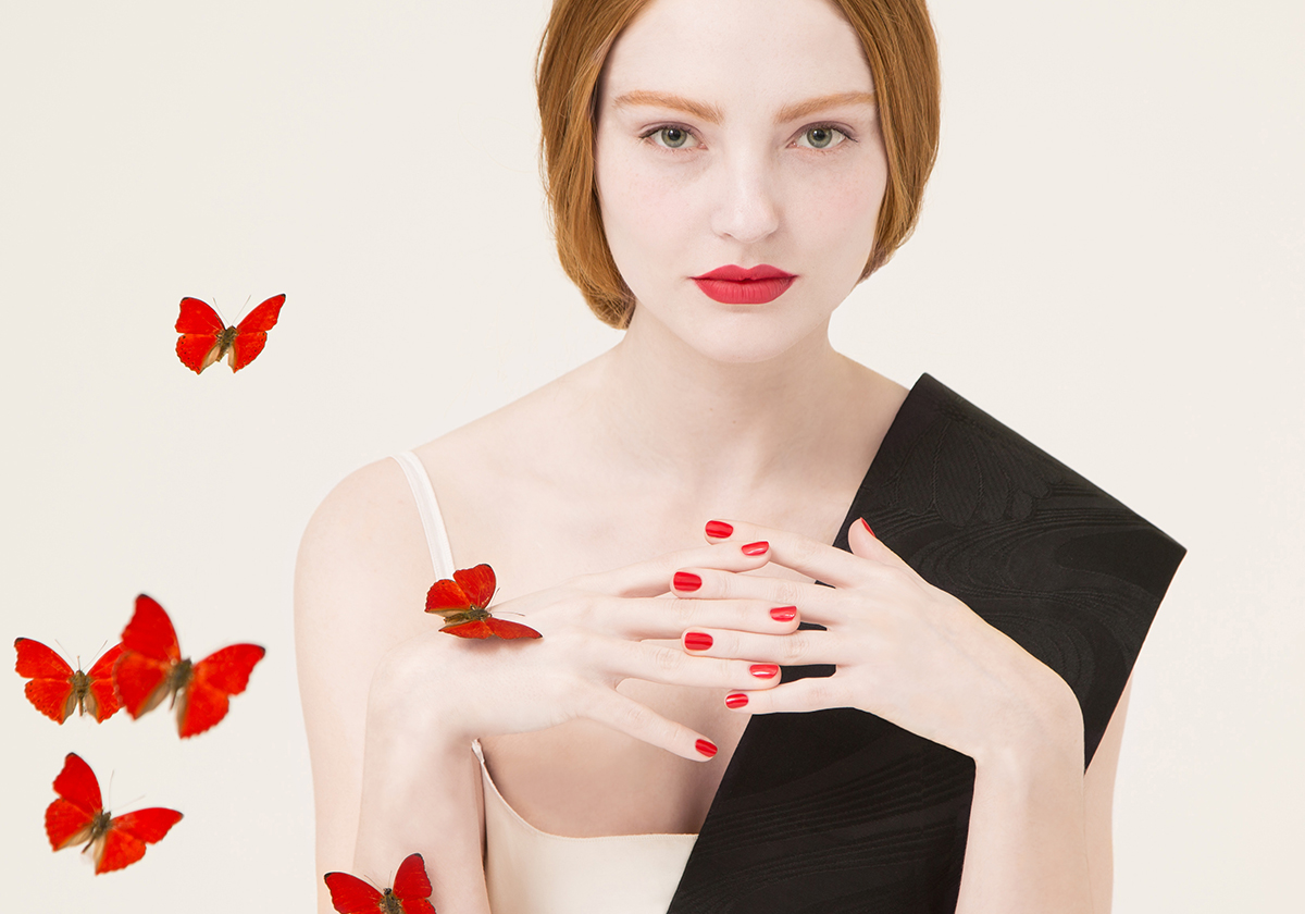 صورة حصريّة لياسمينة لمجموعة  Rouge Louboutin