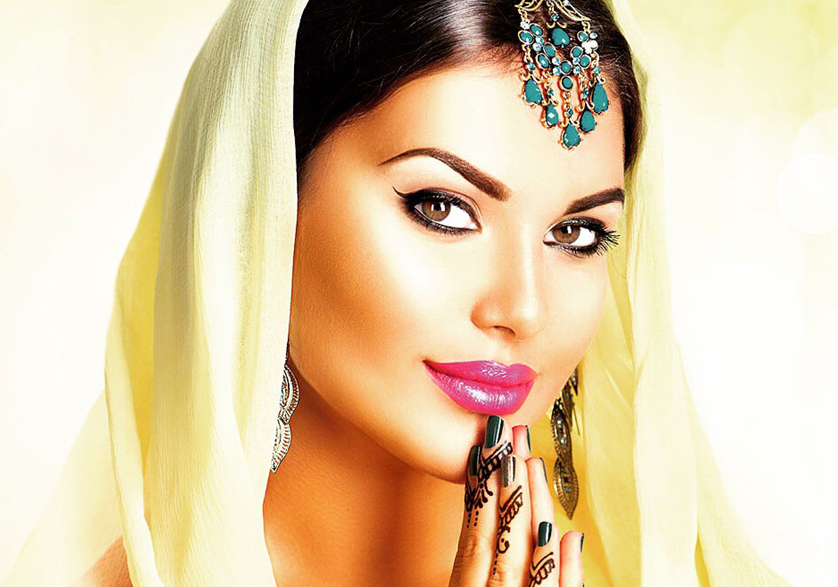 تحضيرات الزفاف الإماراتي: تمسّك بالتقاليد رغم الحداثة!