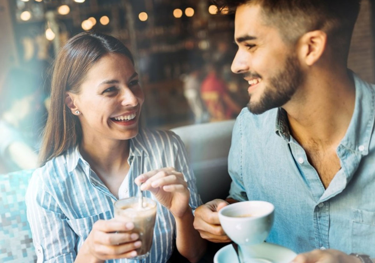تصرّفات تدلّ أنه يحبك لكنه يرفض الاعتراف!
