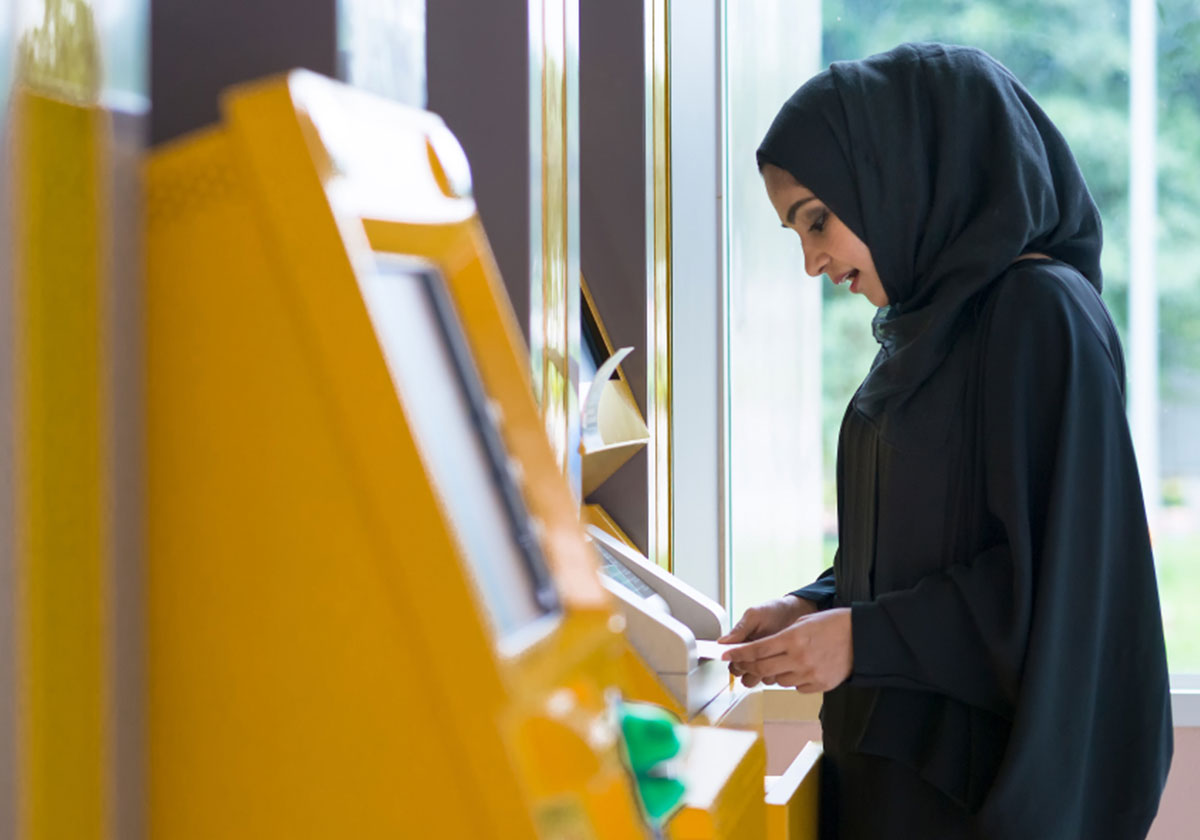 الفرق بين الفيزا والماستر كارد