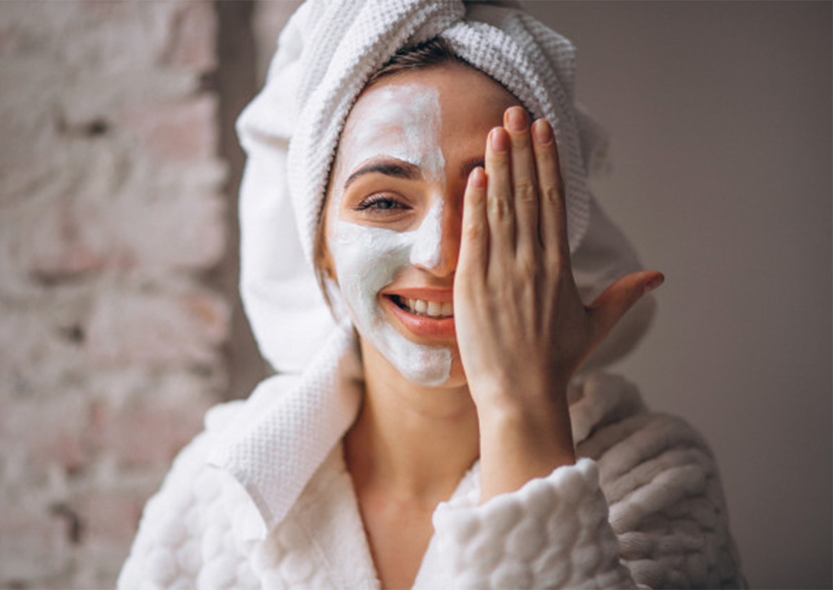 خلطة طبيعية لجعل بشرة الوجه ناعمه الملمس