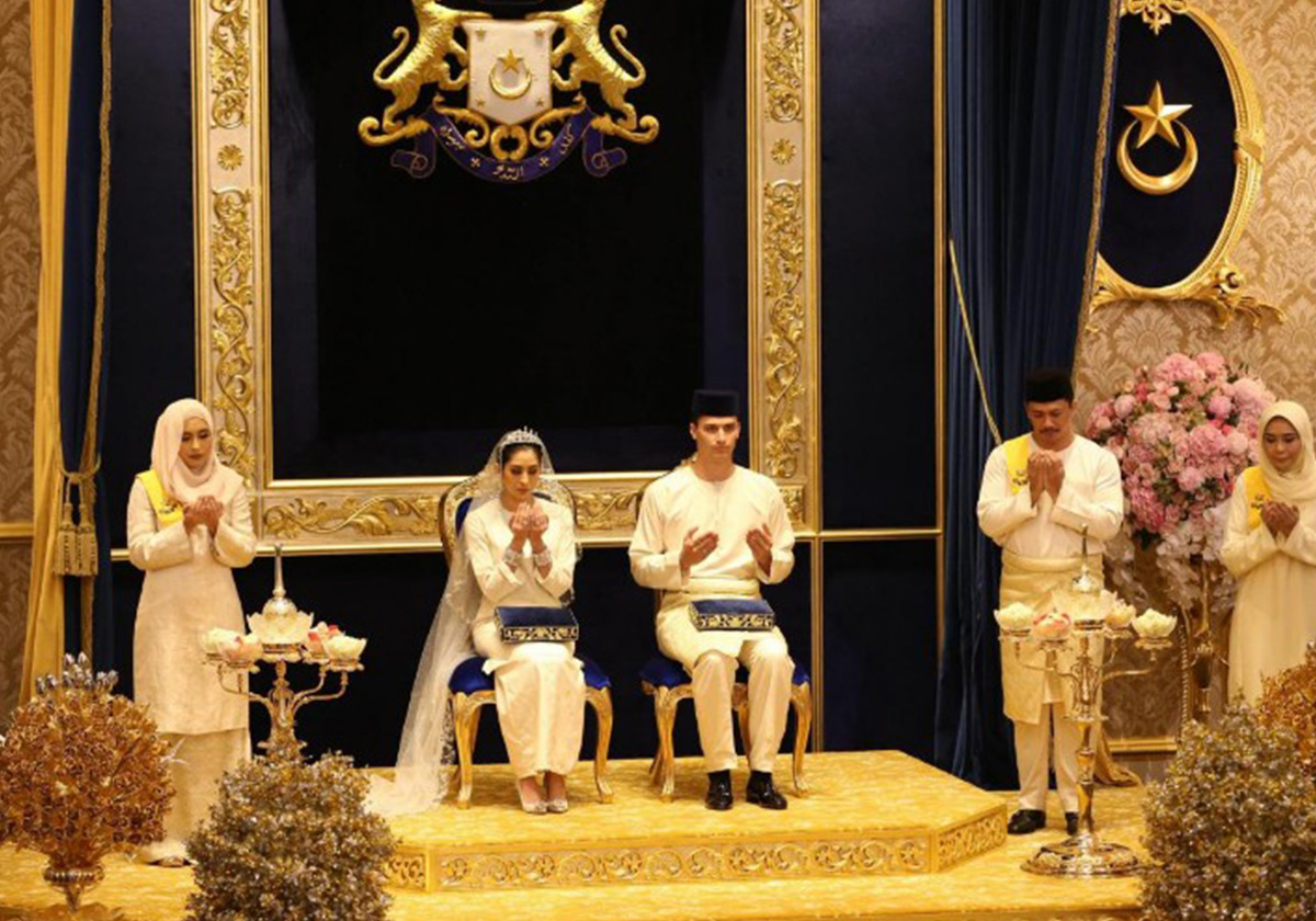 أميرة ماليزية تتزوج من لاعب كرة هولندي..ويعتنق لأجلها الإسلام