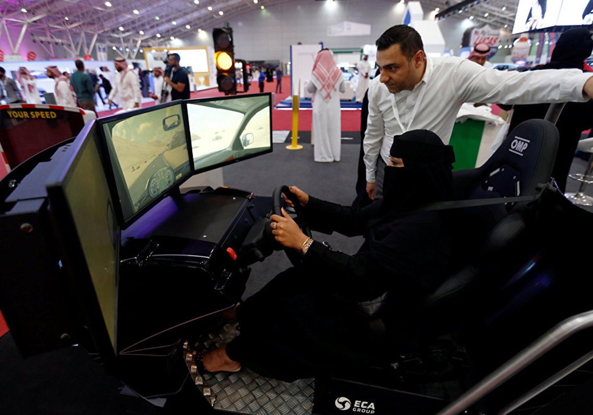 السعودية تفتتح معرضا نسائيا هو الأول من نوعه في المملكة