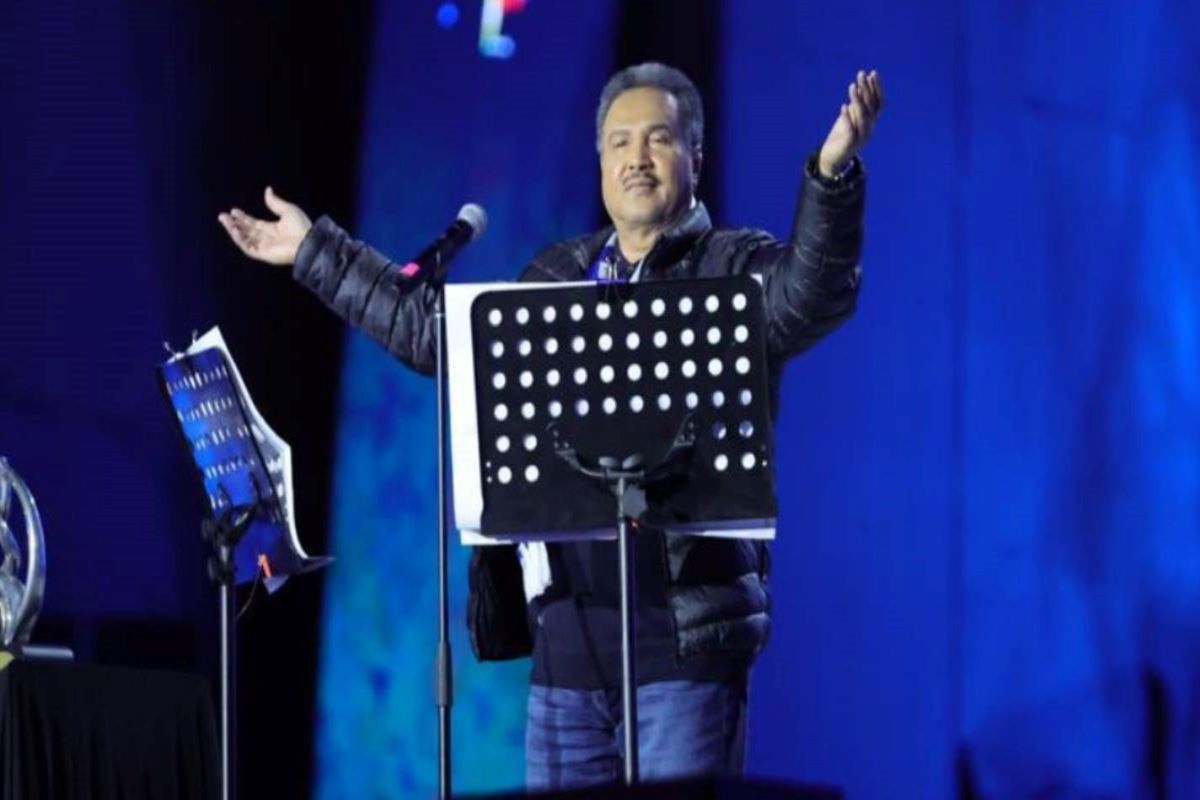 فيديو محمد عبده يرقص مثل مايكل جاكسون يتحوّل إلى ترند