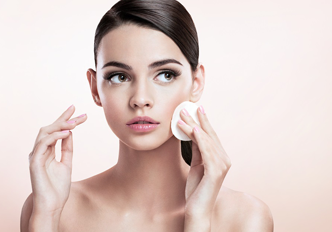 طرق سهلة لعمل مكياج وجه المراهقات