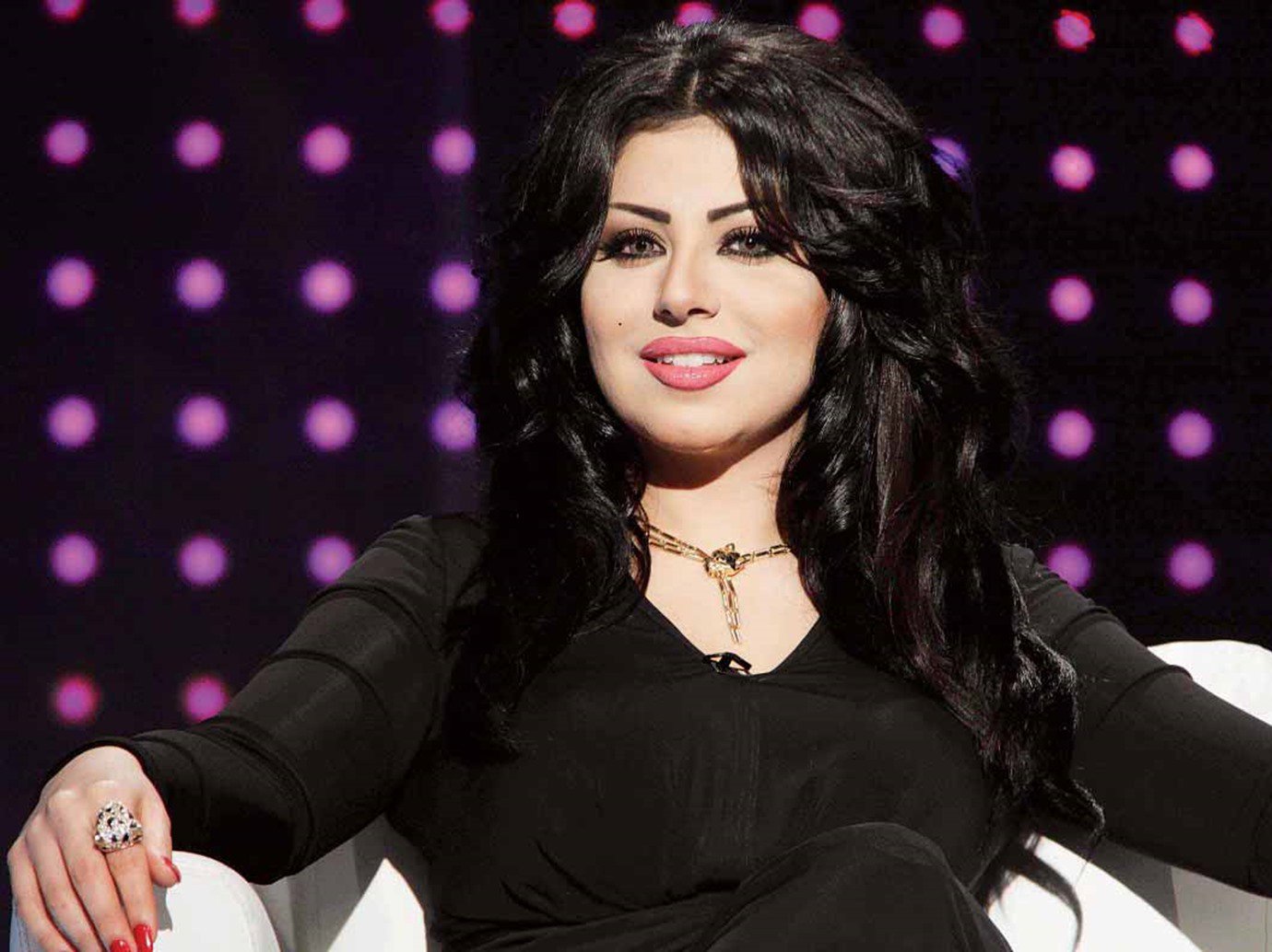حليمة بولند
