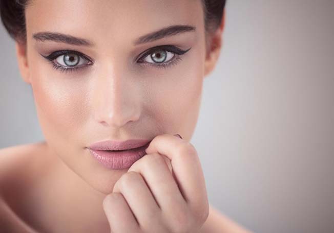 مواضع إستعمال الأصابع في ماكياج وجهك