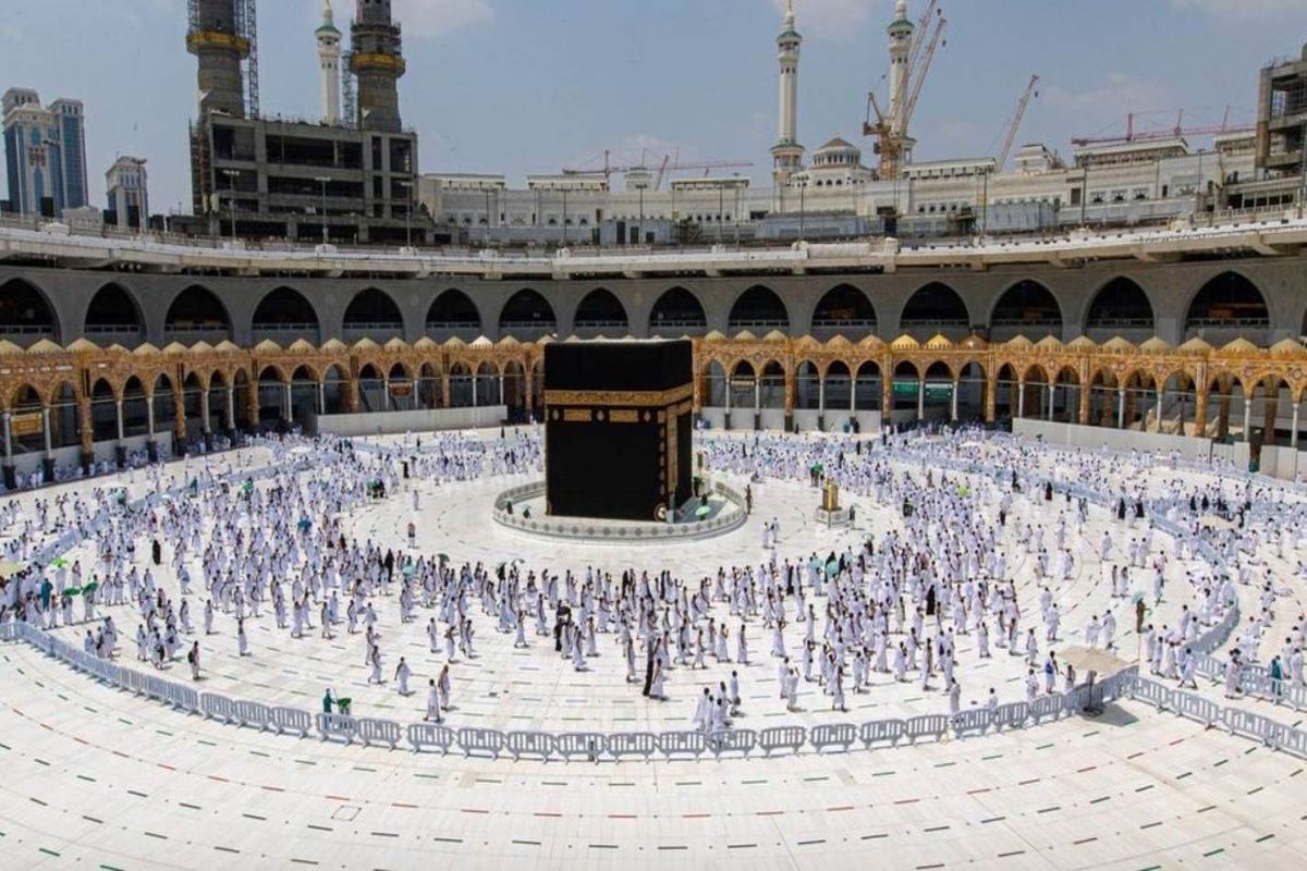 تفاصيل حجز تصاريح العمرة لشهر يناير