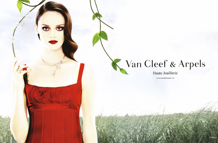 إعلان لماركة المجوهرات العريقة Van Cleef & Arpels