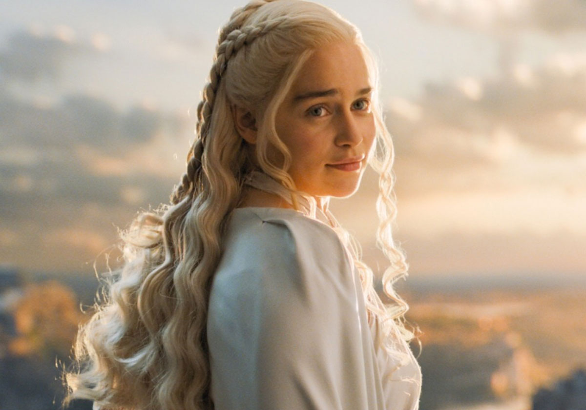 حجاب وملامح شرقية ملفتة... بطلة Game Of Thrones تصدم الجمهور باطلالتها العربية!