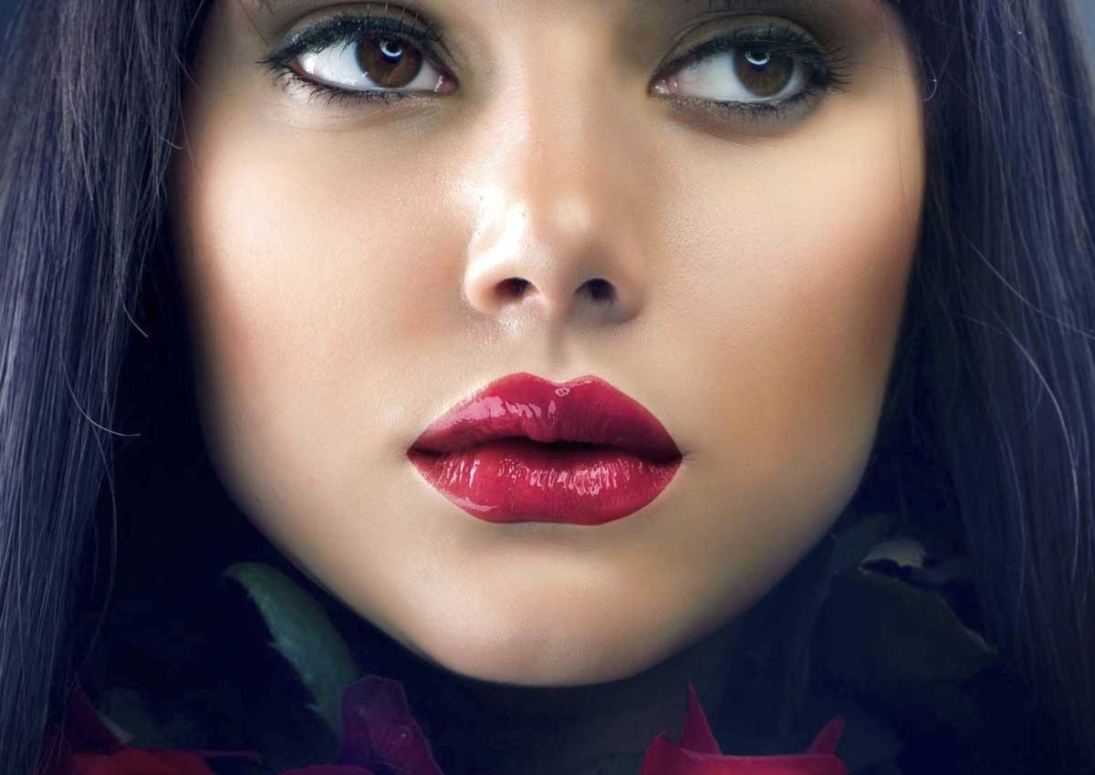 صيحة الحواجب المبعثرة تغزو انستقرام... فهل تصبح رائجة؟
