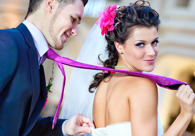 عبارات تتوقعين سماعها منه خلال شهر العسل 