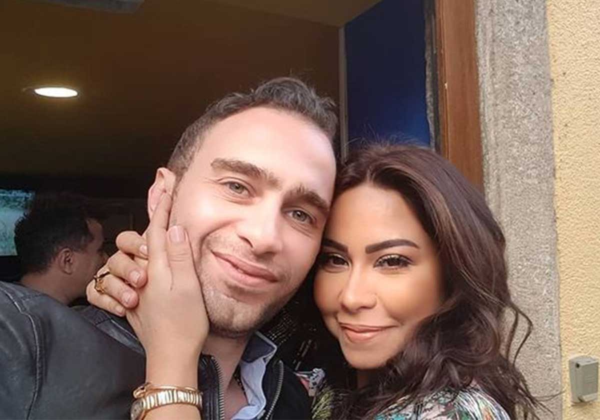 تسجيل صوتي مسرب لوالد حسام حبيب يشرح فيه خطة ابنه لسرقة شيرين عبد الوهاب