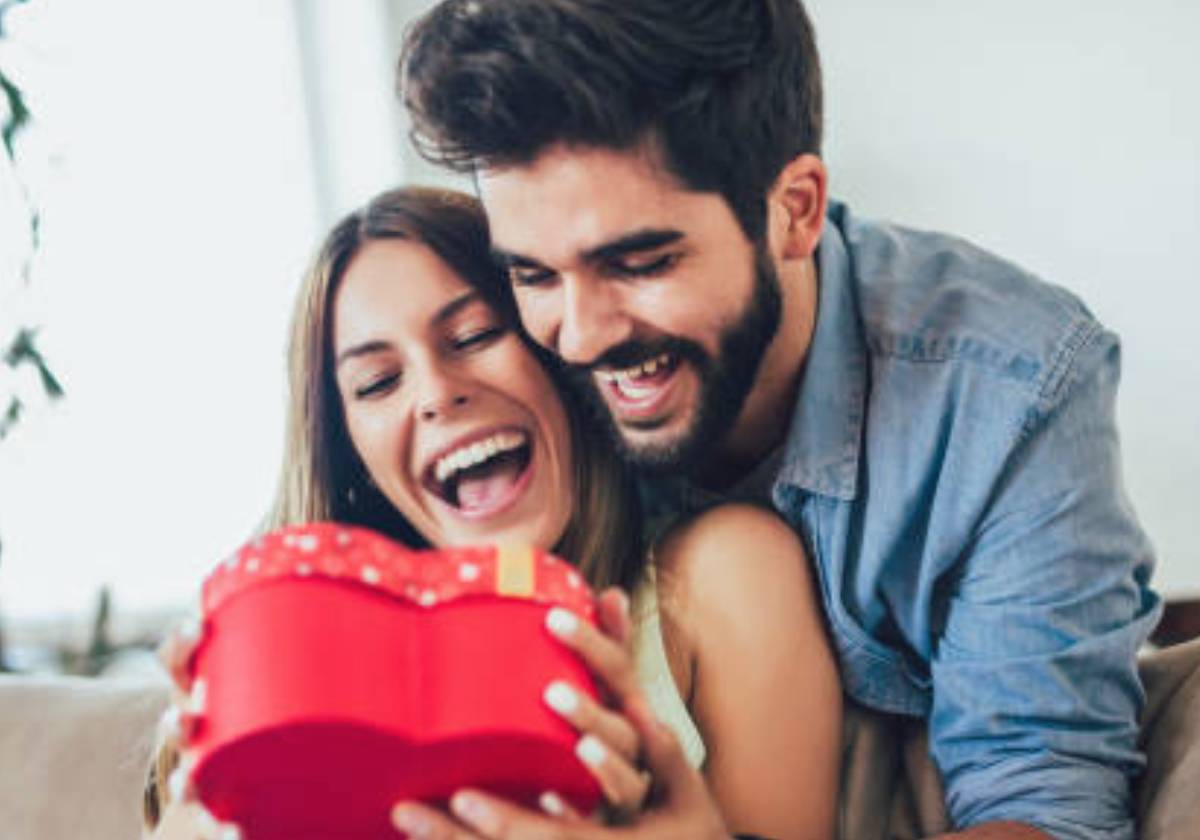 هو سبب سعادتك! فكرة حان وقت إزالتها من رأسك!