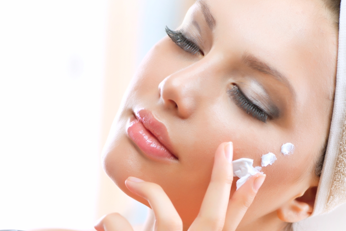 طرق سهلة تبيض الاماكن الحساسه في المنزل