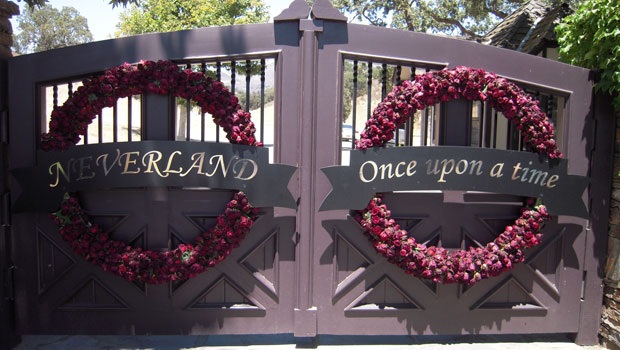 Gate