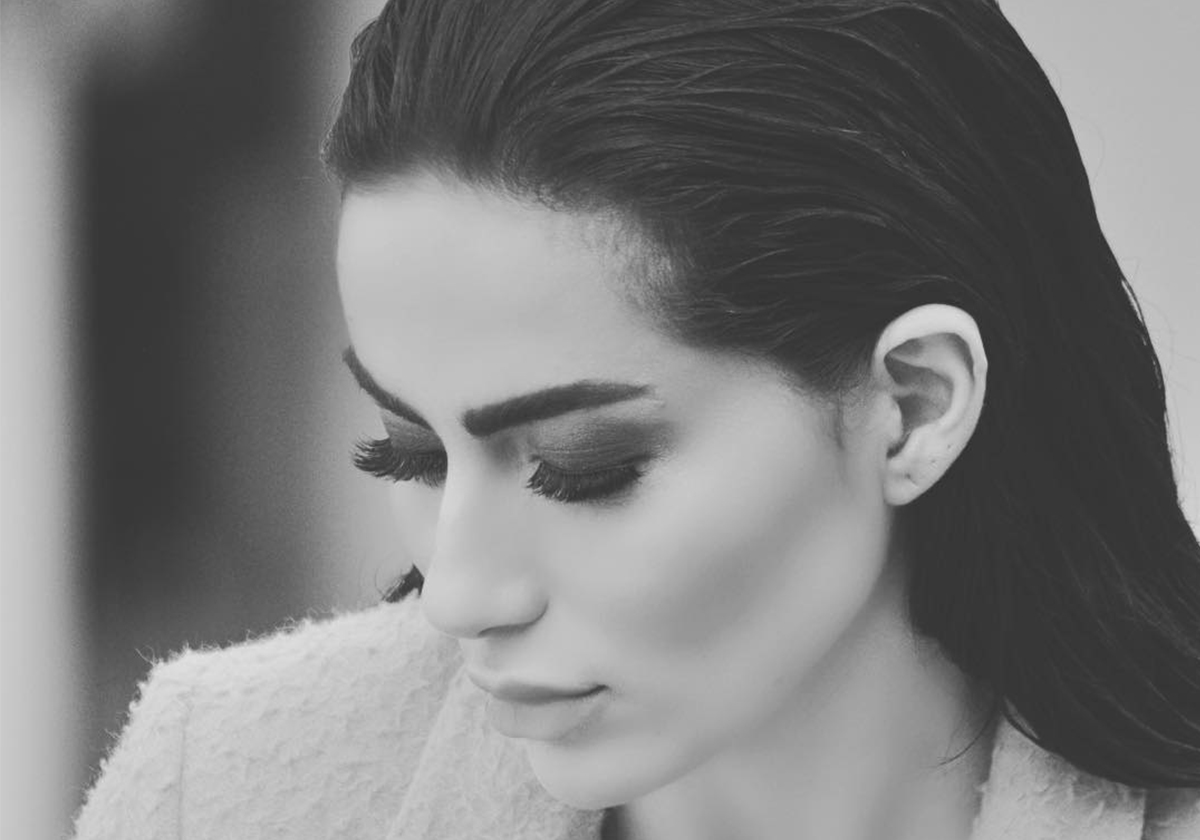 تعرفي على إطلالات المكياج المفضلة لدي