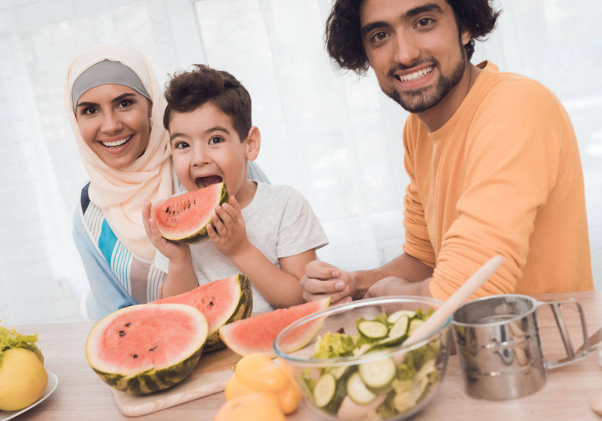 افضل عبارات دعوة الغداء 