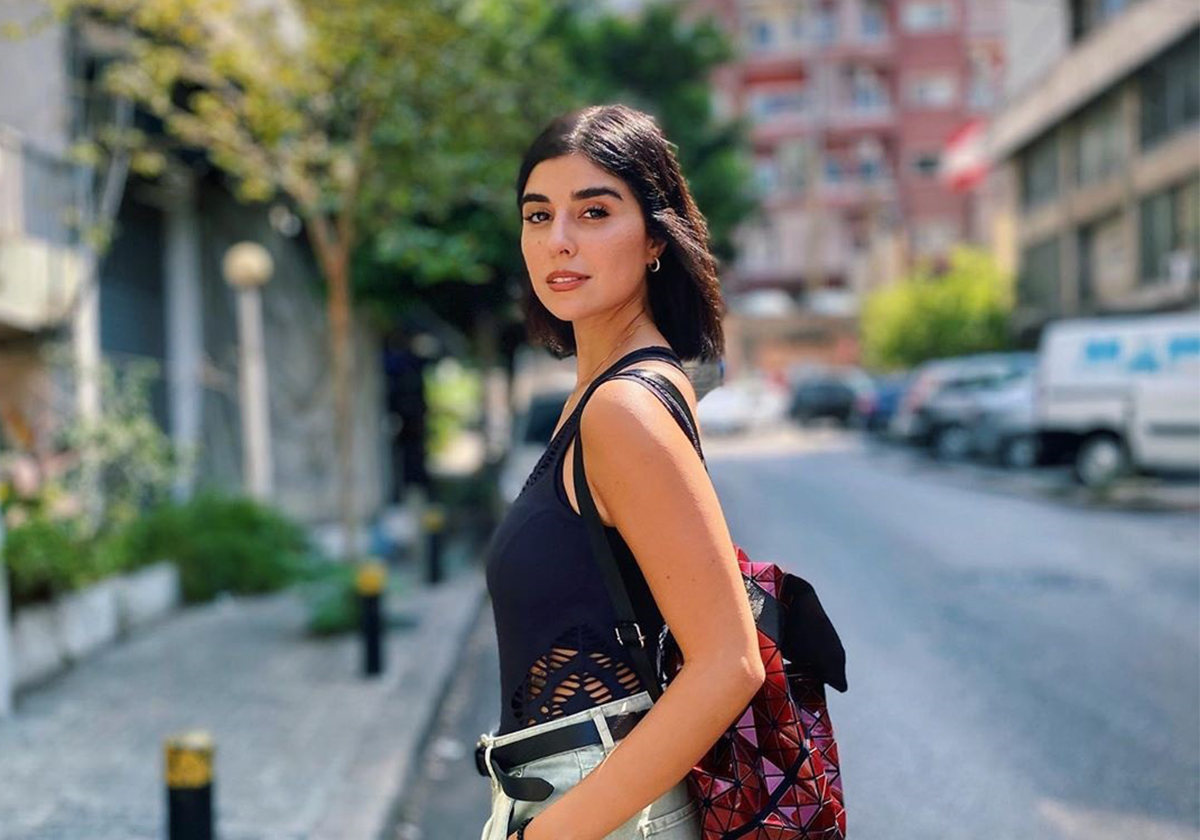 زينة مكي في زفافها