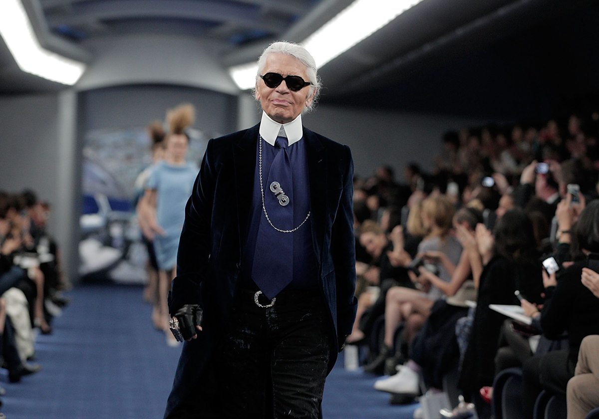 اجمل لحظات كارل لاغرفلد مع CHANEL