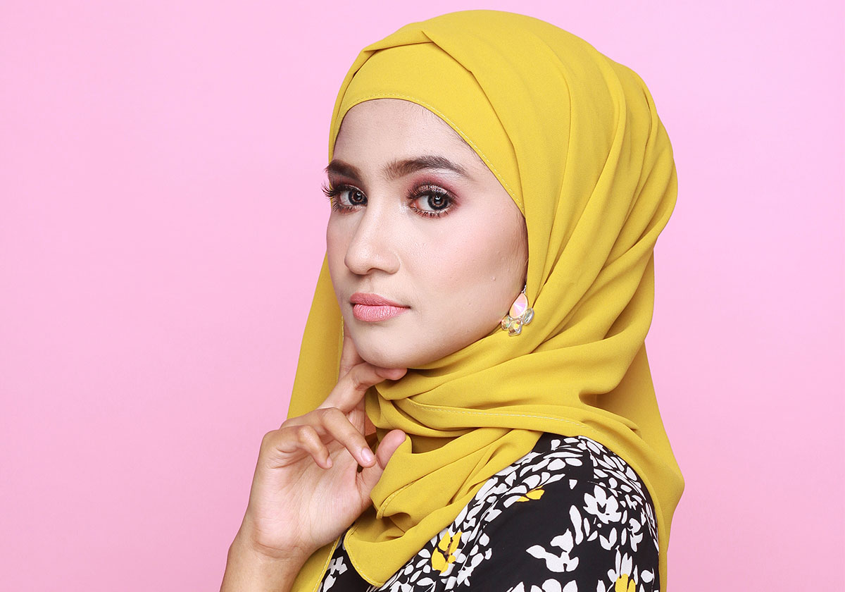 كيف تحصلين على حواجب مثالية في رمضان بعيداً عن إزالتها!