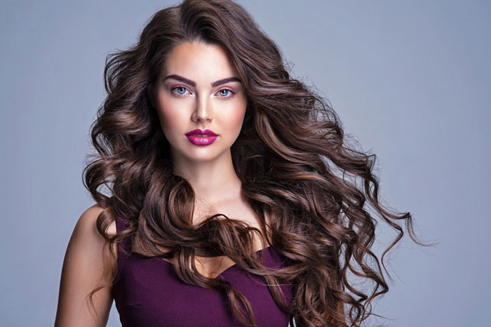 صيحات مكياج ستجعل منك إمرأة أخرى بعد عودة الحياة إلى طبيعتها