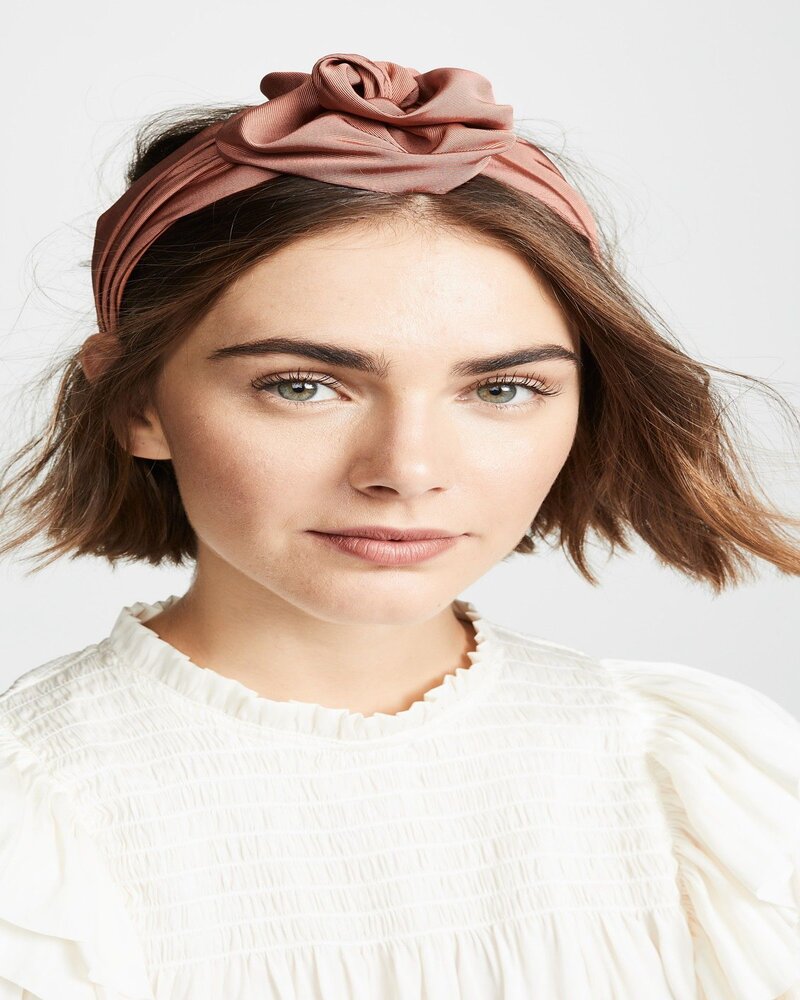 صور اجمل تسريحات شعر ناعمة للمناسبات
