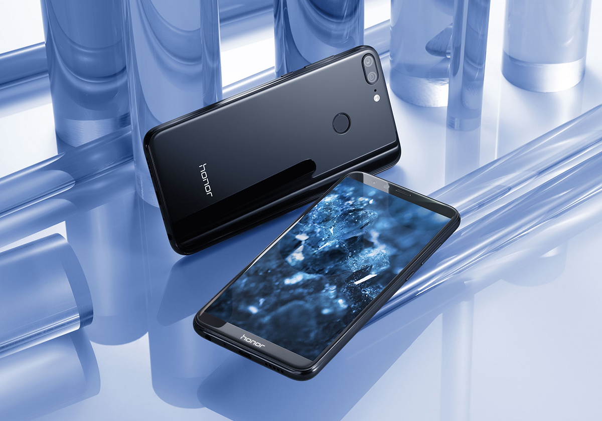 اكتشفي مزاية هاتف Honor 9 Lite