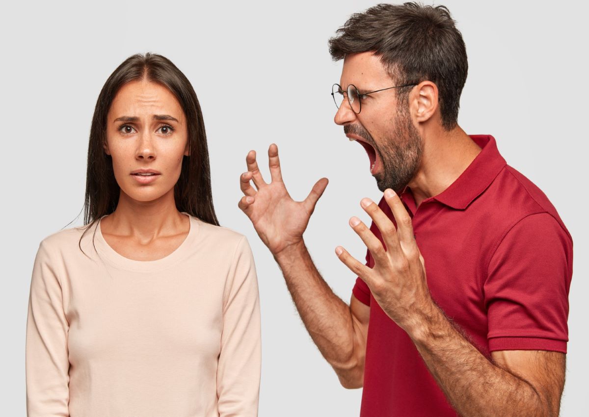 كيف تعاقب برج العقرب في الحب