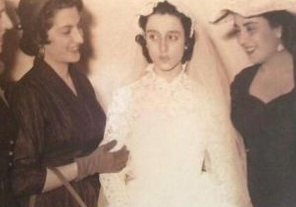 إطلالة أنيقة وناعمة للعروس