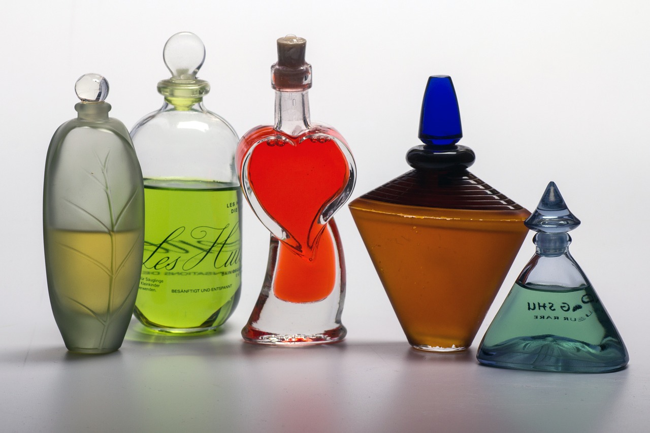 الفرق بين العطر الاصلي والتقليد