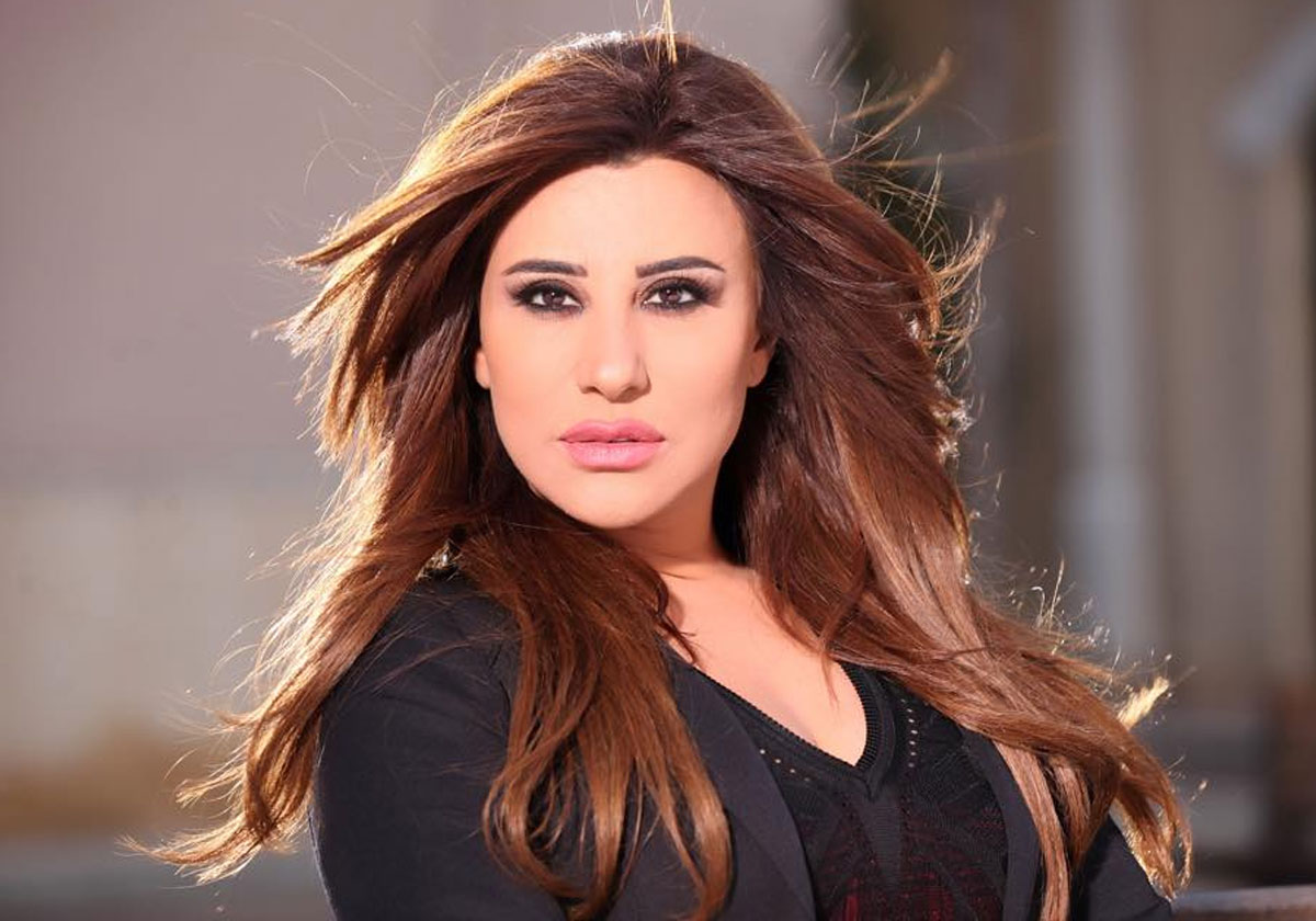 نجوى كرم تتحدث بجرأة عن سبب تورّم وجهها في اطلالاتها الأخيرة!