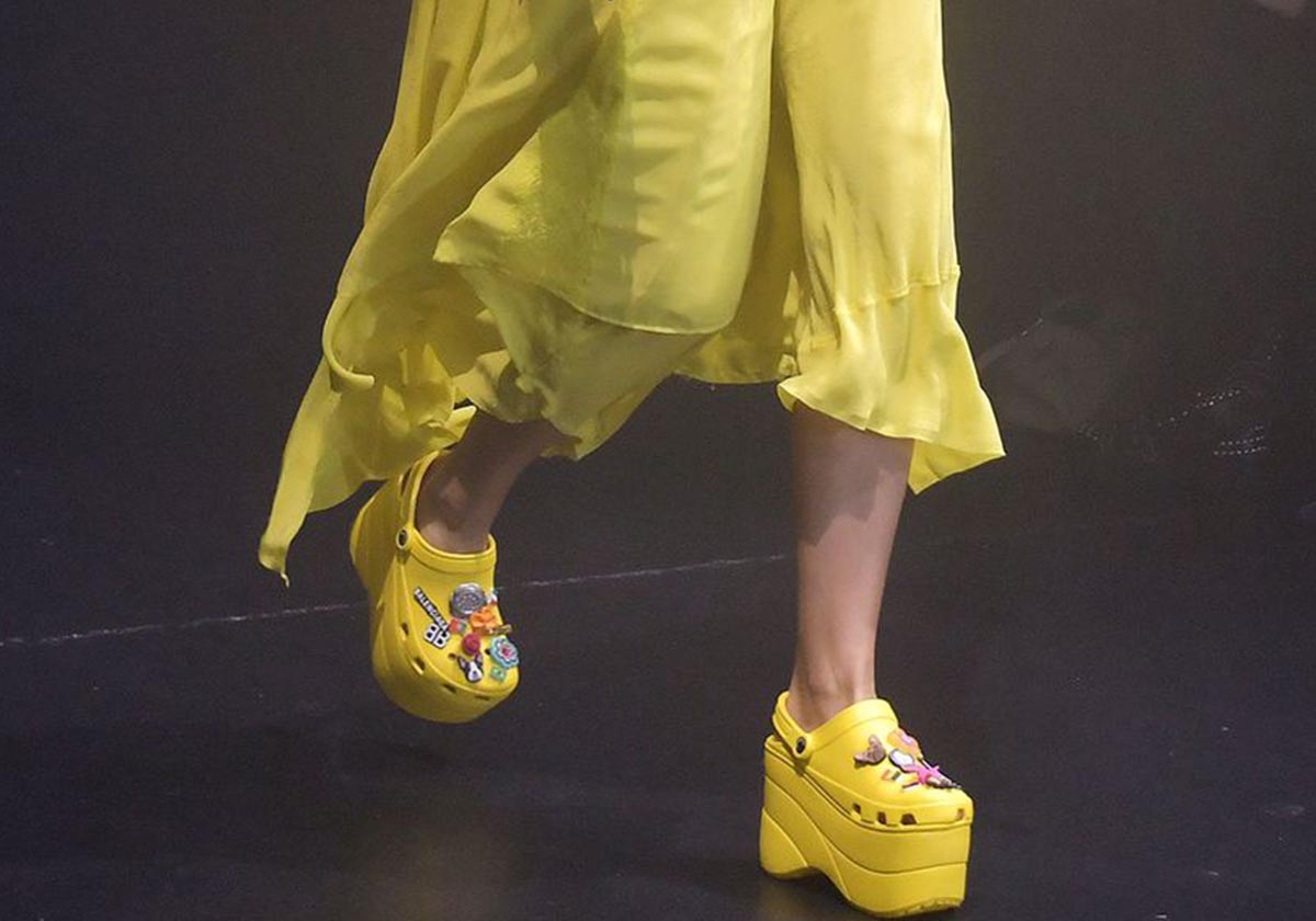 حذاء الـ Crocs من بلانسياغا