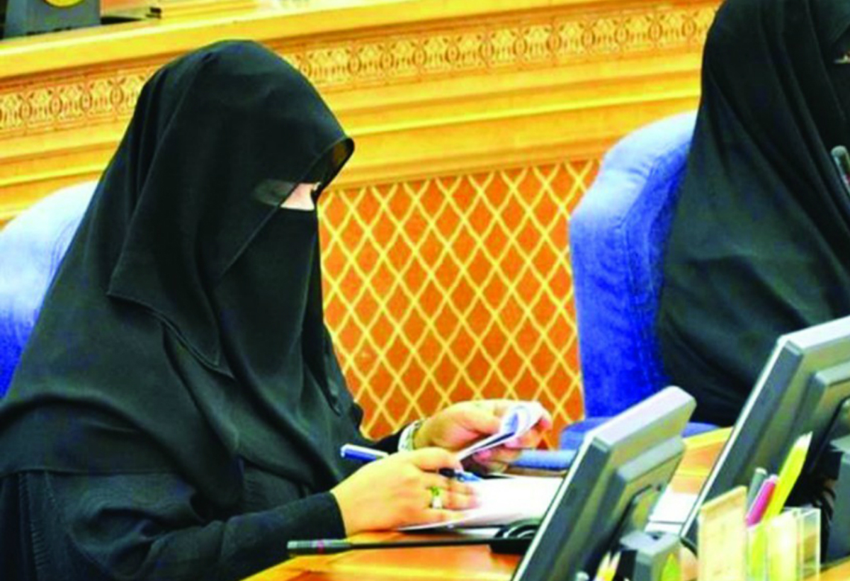 عضو مجلس الشورى الدكتورة إقبال دردنري 