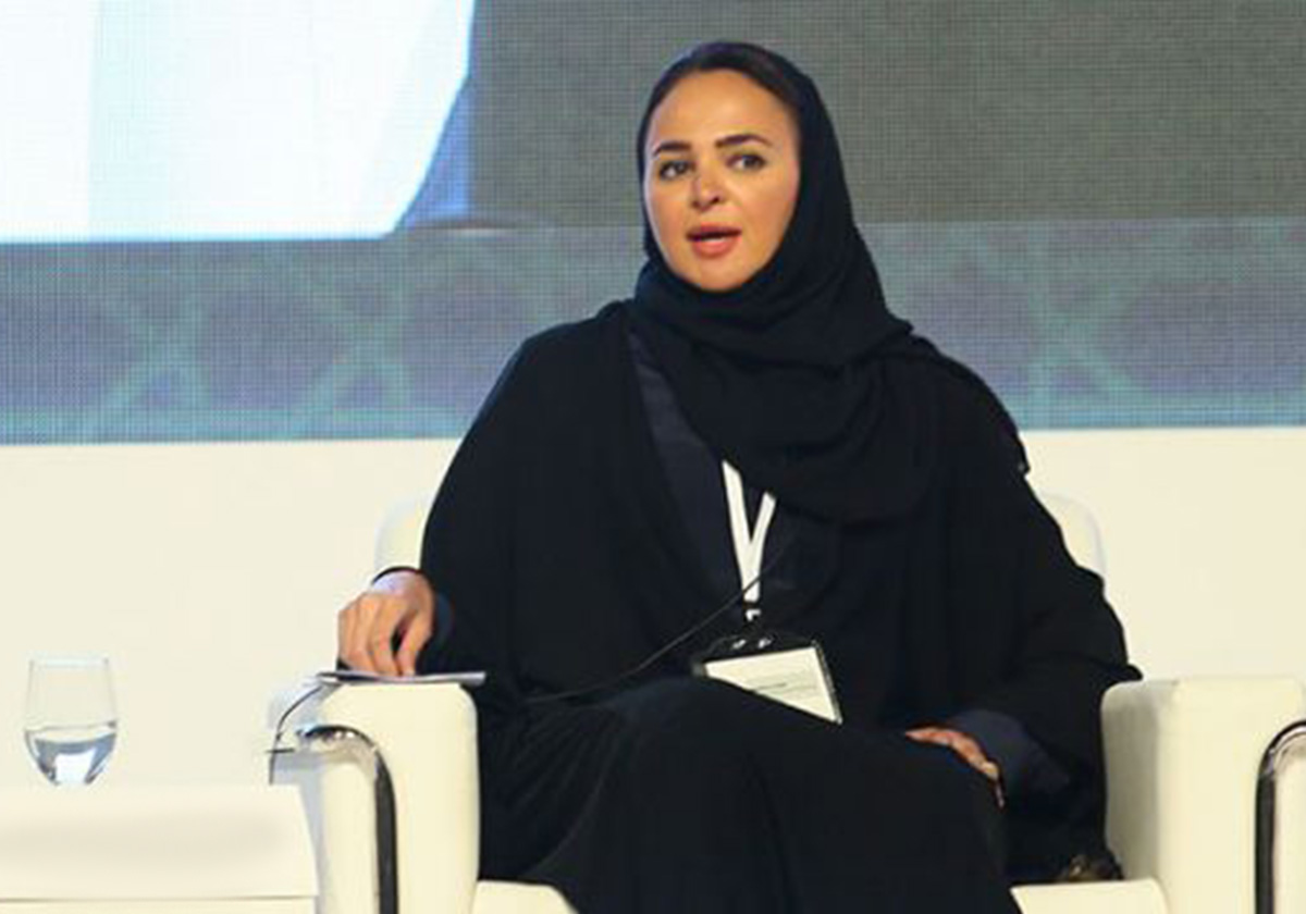 بالصور والأرقام: من هنّ أحلى وأغنى نساء العالم العربي؟