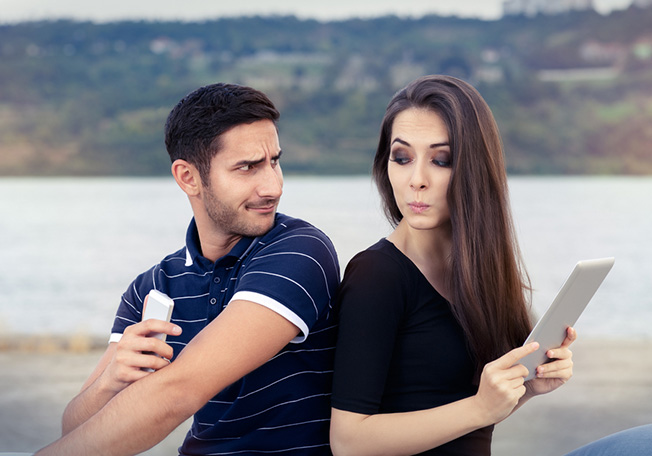 أسرار إياك والبوح بها إلى الشريك!