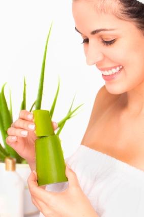 Aloe Vera صديقة بشرتك
