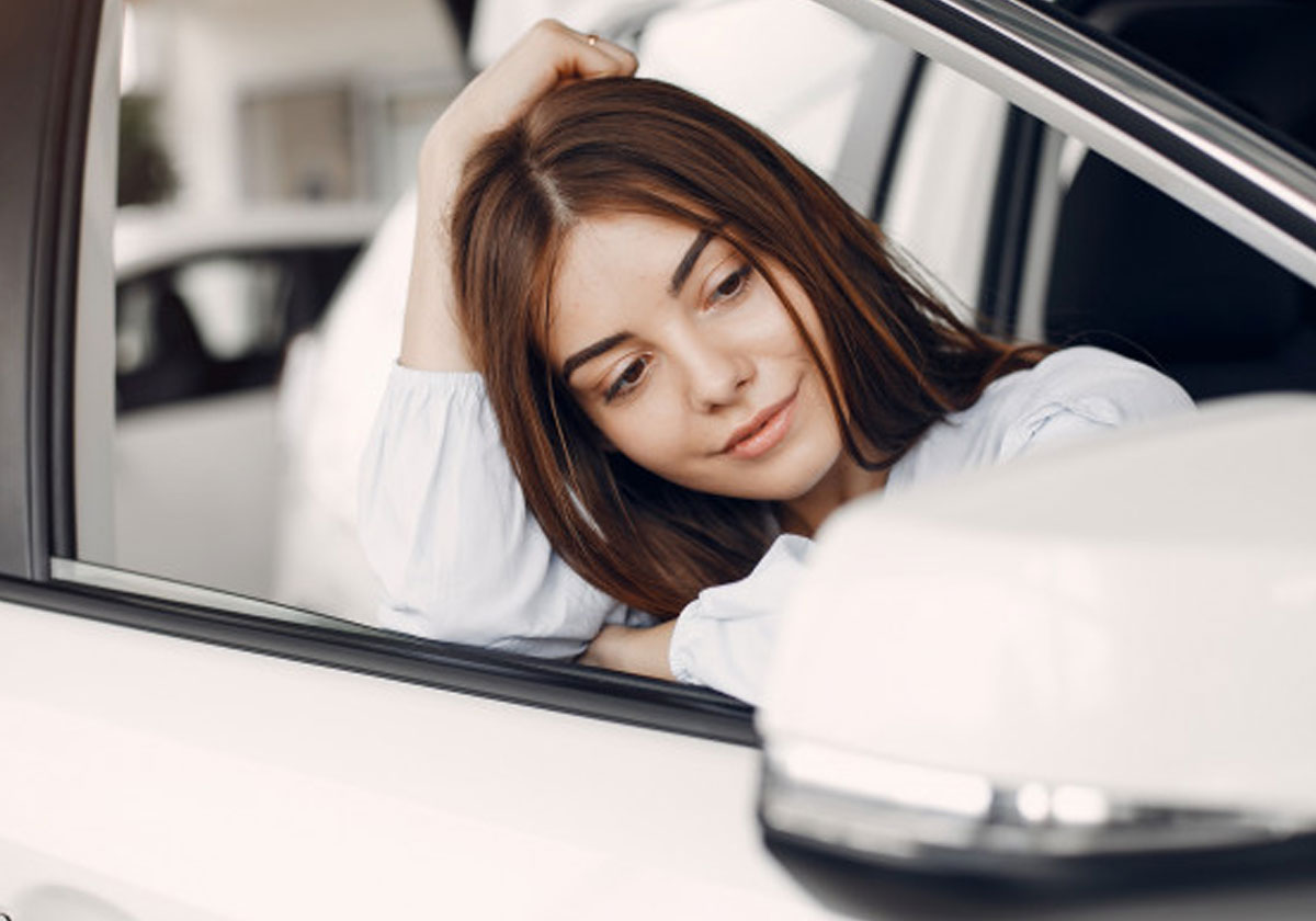 أغراض ضرورية للمرأة في سيارتها