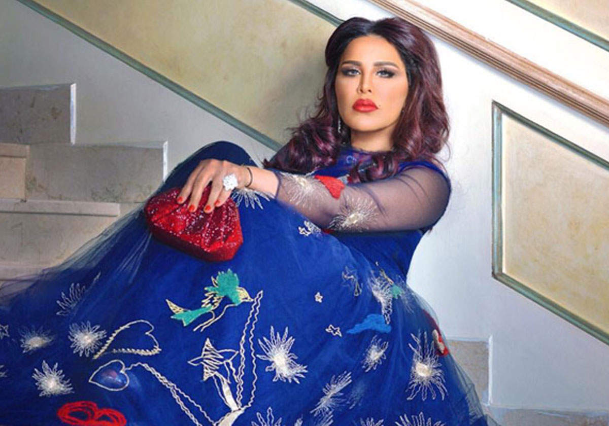 ابنة خالة أحلام عارضة أزياء من الطراز الاول! شاهدي جمالها الخليجي!