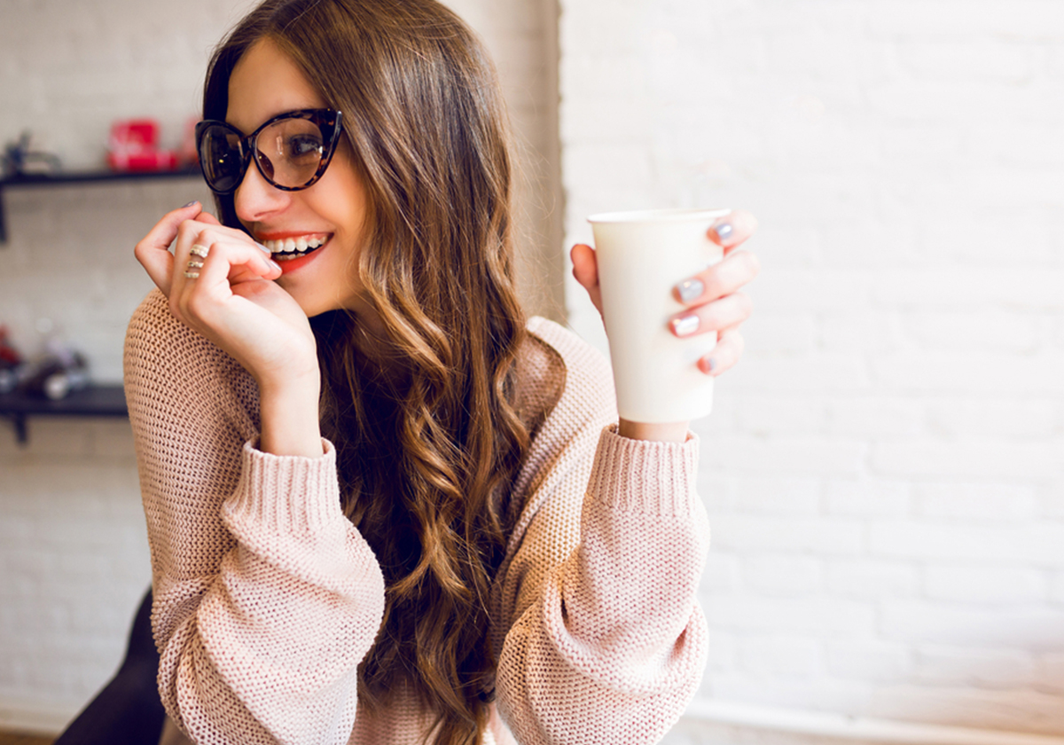 للمرأة العزباء:  في هذه الحالات تتفوقين على المتزوجة