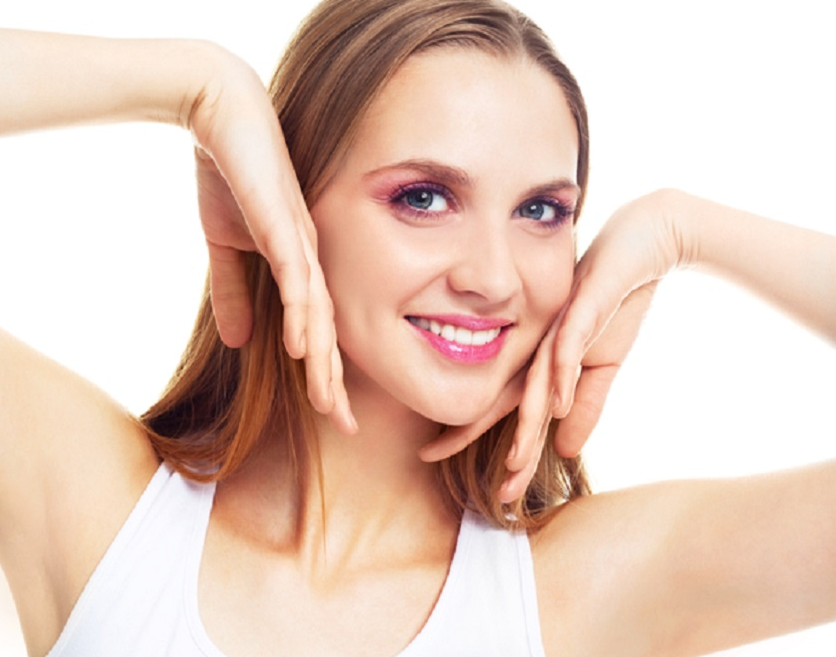 إزالة شعر تحت الإبط