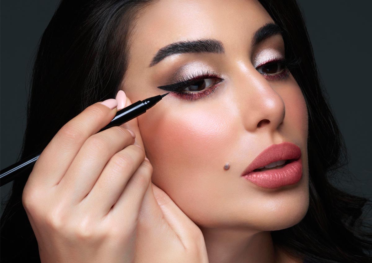 تعاون مميز يجمع بين MAC وياسمين صبري