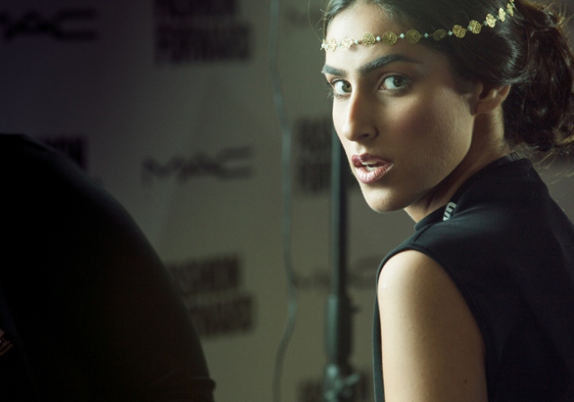 بالصور، كواليس ماكياج MAC  في الموسم الثاني من Fashion Forward