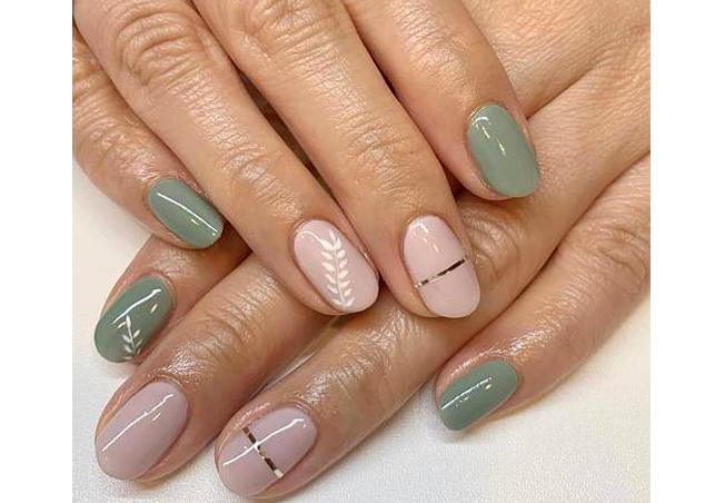 صيحة طلاء Ombre بألوان نيود