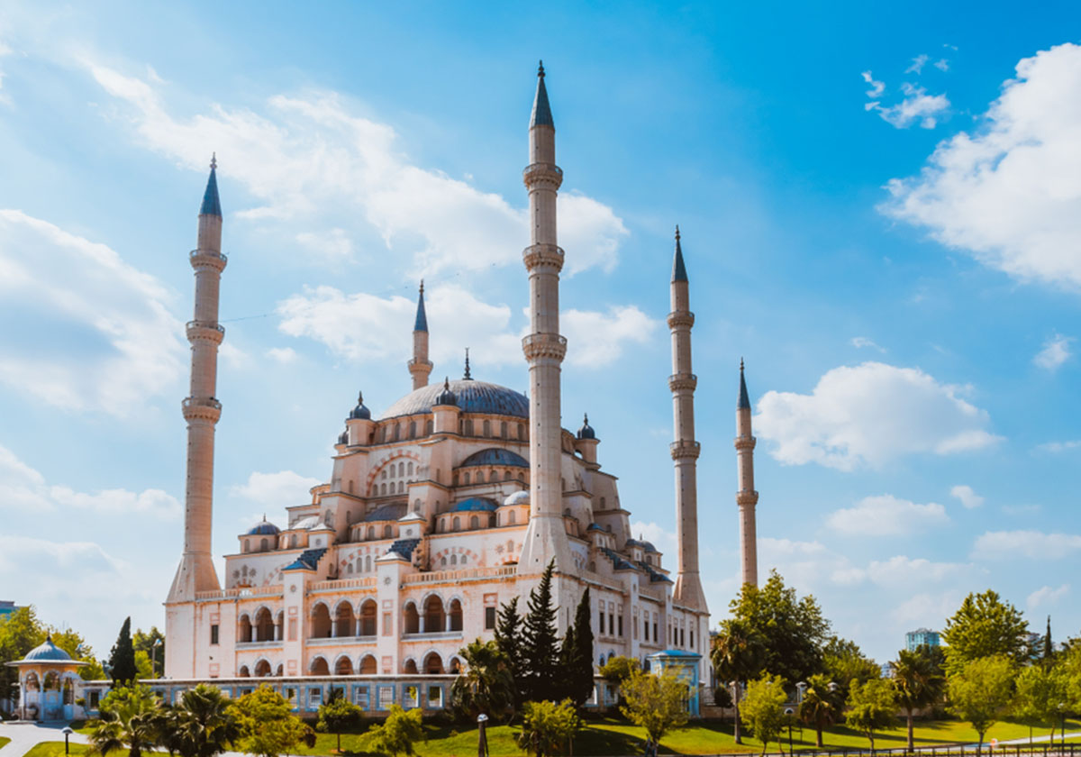 مدينة أضنة التركية: وجهة سياحية مثاليّة لعطلتك المقبلة! 