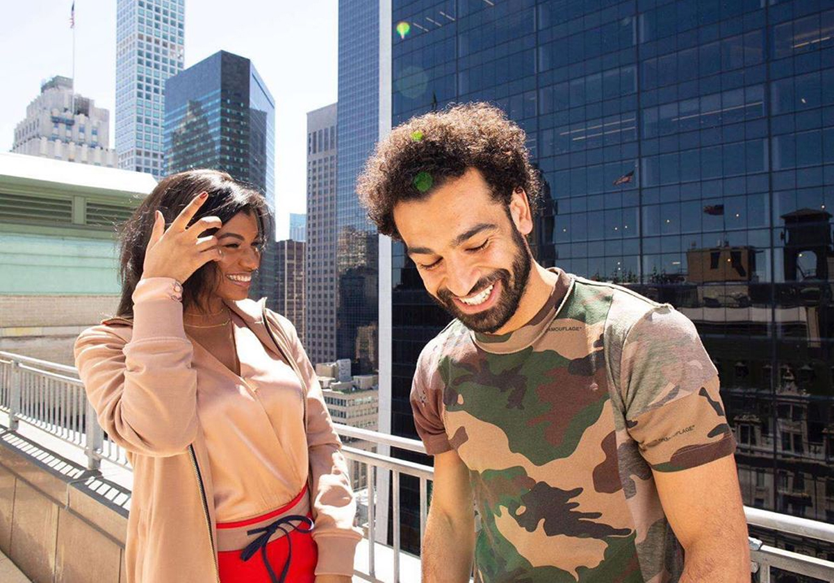 الكشف عن الفتاة التي ظهرت بصورة محمد صلاح 